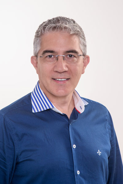 Simon Wild